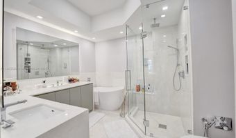 19900 E Country Club Dr TS16, Aventura, FL 33180