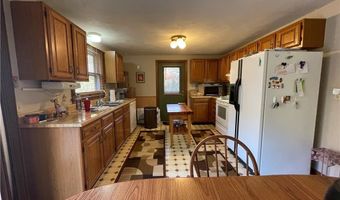 4207 S County Trl, Charlestown, RI 02813