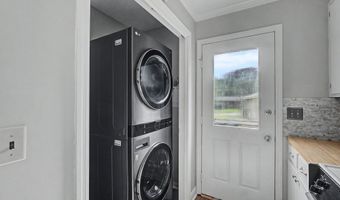 104 Circle Dr, Beech Island, SC 29842