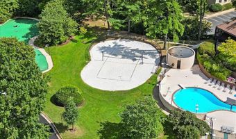 205 YOAKUM Pkwy 721, Alexandria, VA 22304