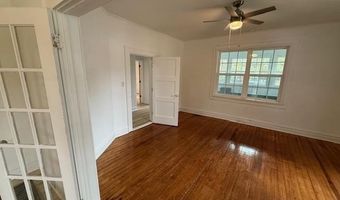 822 Chestnut St, Camden, SC 29020