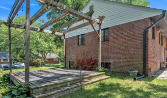 1316 S BUCHANAN St, Arlington, VA 22204