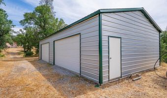 16605 Lassen Ave, Anderson, CA 96007
