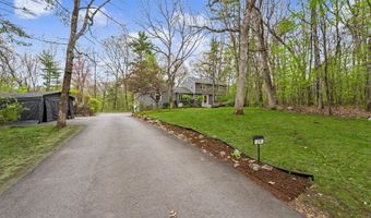 29 Old Sawmill Rd, Bedford, NH 03110