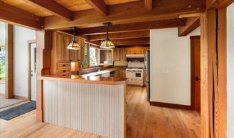 16029 Sunset Heights Dr, Bigfork, MT 59911