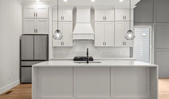 10553 E East Brainerd Rd, Apison, TN 37302