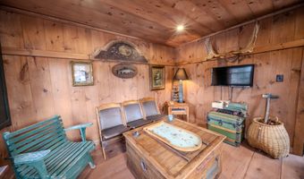 48 Old Searsport Ave, Belfast, ME 04915