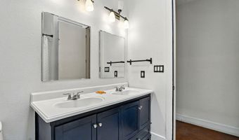 10464 Zach Rd, Socorro, TX 79927