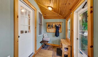 303 E State St, Albany, WI 53502