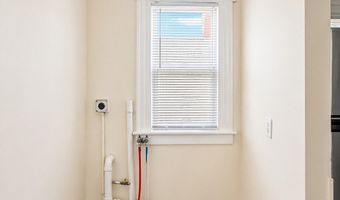 40-44 Vine St, Bridgeport, CT 06604