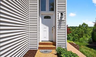 1848 Ridgeview Circle Dr, Ballwin, MO 63021