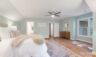 5206 Dunrobin Ln, Charlotte, NC 28226