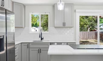 1035 6th St, Berthoud, CO 80513