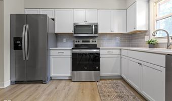 26 Sleepy Hollow Dr, Westfield, IN 46074