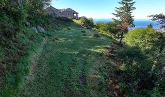 16890 CROWN TERRACE Rd, Brookings, OR 97415