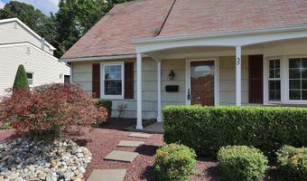 30 Oxford Ln, Aberdeen, NJ 07747