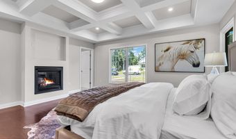 199 Pinckney Rd, Little Silver, NJ 07739