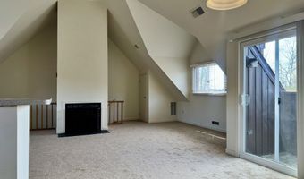 112 Montoya Dr 112, Branford, CT 06405