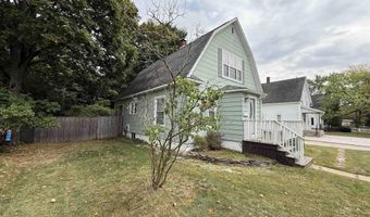 916 N River Ave, Alma, MI 48801