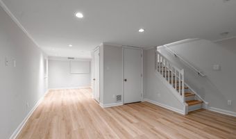 3206 S STAFFORD St, Arlington, VA 22206