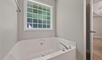 57 Hickory Leaf Ln, Acworth, GA 30101
