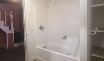 1378 Napert St, Berlin, NH 03570