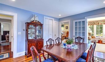 119 Alfred Drowne Rd, Barrington, RI 02806