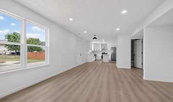 2944 Corbin Dr, Indianapolis, IN 46217