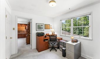 230 TREE TOP Ln, Hockessin, DE 19707