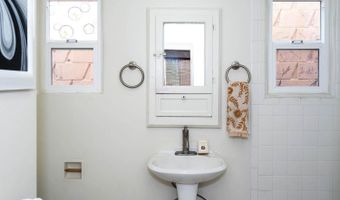 619 Oak St, Santa Rosa, CA 95404