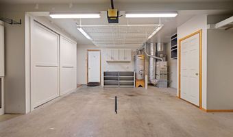 375 McClure Ave, Astoria, OR 97103