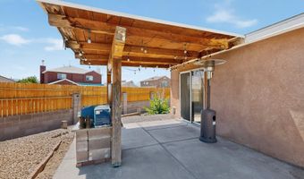 10700 Pinon Park Ct NW, Albuquerque, NM 87114