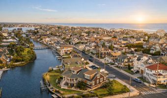 564 Lake Ave, Bay Head, NJ 08742