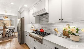 3985 E Parkcenter Blvd, Boise, ID 83716