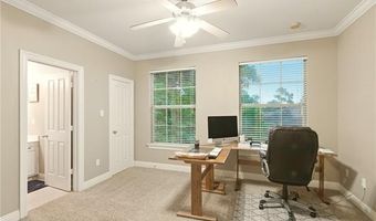 5191 ARLINGTON Ct, Baton Rouge, LA 70820