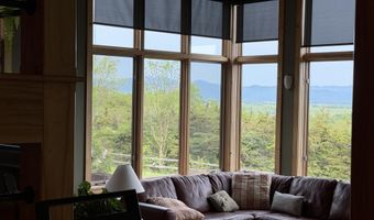 335 Valley View Dr, Addison, VT 05491