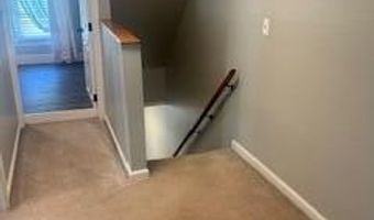 48 Sixteenth St, Bangor, ME 04401