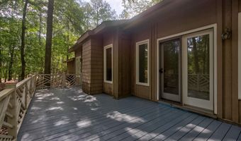 8 Cedar Pl, Camden, SC 29020