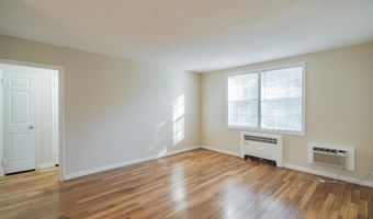 214 N GEORGE MASON Dr 214-4, Arlington, VA 22203