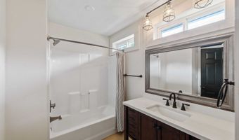 57586 PARKERSBURG Rd, Bandon, OR 97411