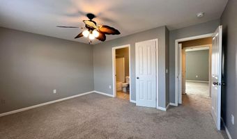 109 Gifford Rd 32, Columbus, OH 43235