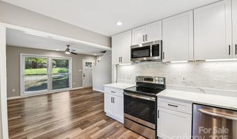 3209 Eastwood Dr, Charlotte, NC 28205