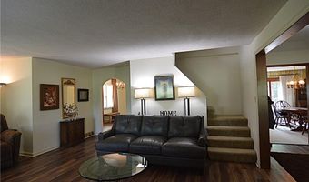 13905 Leavenworth Rd, Basehor, KS 66007