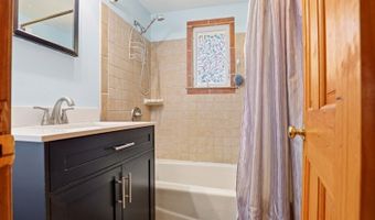 5 Sanoset Rd, Alloway, NJ 07422