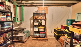 815 S 358th St, Avoca, NE 68307