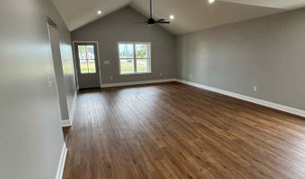 304 N 9th Ave, Amory, MS 38821