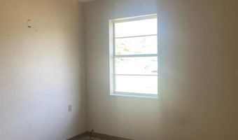 907 Gail St, De Kalb, TX 75559
