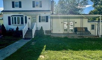 23 Bardsley St, Acushnet, MA 02743