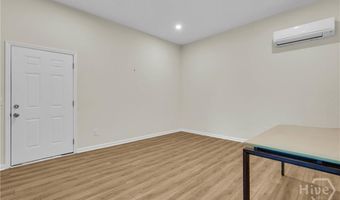 12 Amberwood Cir, Savannah, GA 31405
