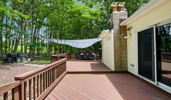 17 Basswood Ct, Albrightsville, PA 18210